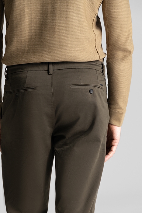 DS_LANCASTER TAPERED JOGGER OLIVE 5