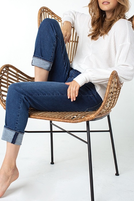 MARLEY GIRLFRIEND DAY LILY 3