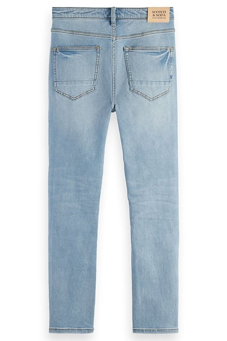 SKIM SUPER SLIM JEANS WITH ORGANIC COTTON — COASTLINE 2