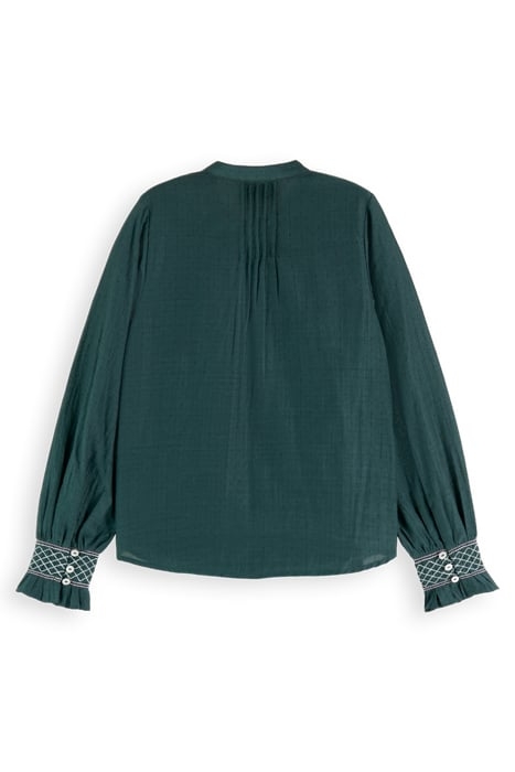 LONG-SLEEVED SMOCKED CUFF SHIRT BOTTLE GREEN 4