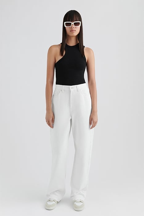 SLY MID-RISE JEANS WHITE 3