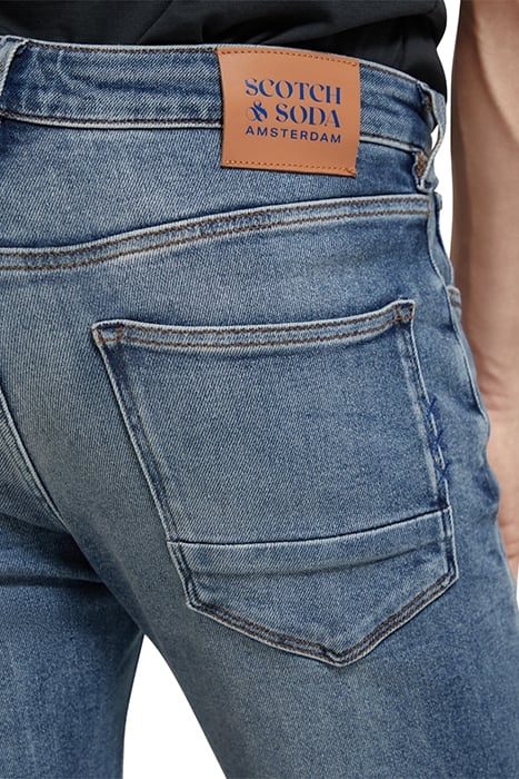 SKIM SKINNY JEANS — MAKE IT COUNT 7