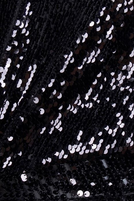 AROUND BLOUSE IN BLACK 3