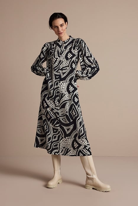 DRESS IRREGULAR DOTS HAMMERED BLACKS 1