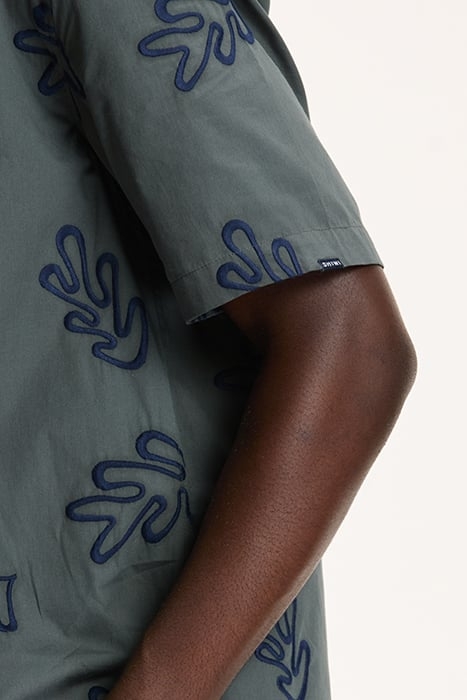 MEN SHORTSLEEVE REEF EMBROIDERY SMOKEY GREEN 7