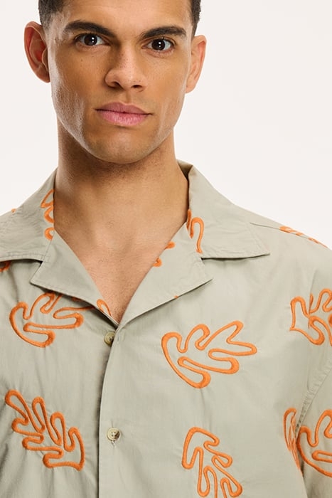 MEN SHORTSLEEVE REEF EMBROIDERY BEIGE 7