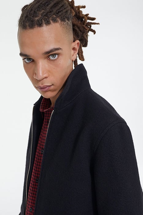 ZIPE JACKET WITH BACK POCKETS BLACK 6