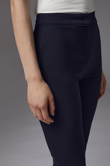 TR WILEY - PIPING DETAIL NAVY 4