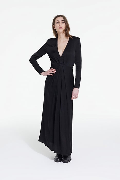 LONG DRESS WITH LONG SLEEVES NECKLINE BLACK 1