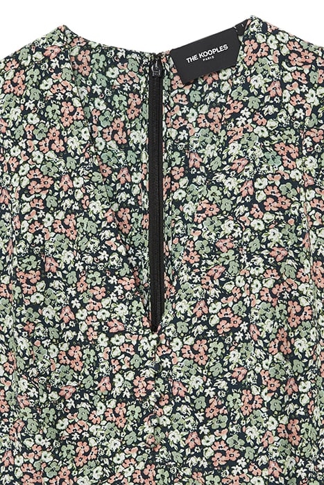 SHORT SLEEVED TOP WITH FIELD FLOWERS CUTOUTS GREEN 3