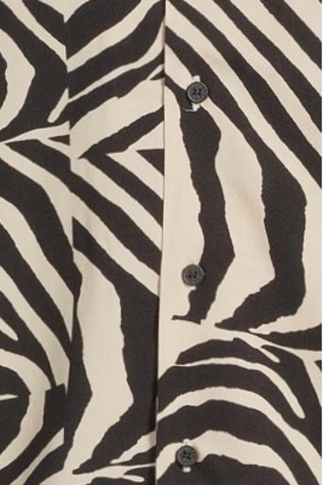 BLACK LENZING™ ECOVERO™ ZEBRA MOTIF REGULAR SHIRT BLACK 5