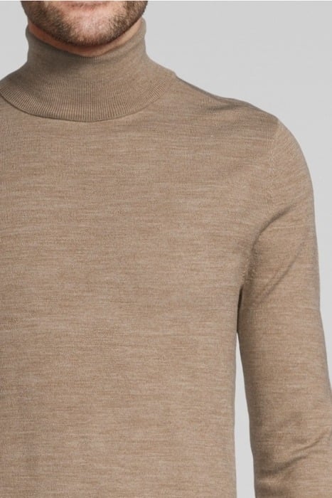 CAPPUCCINO KNIT ROLL-NECK SWEATER MINK 4