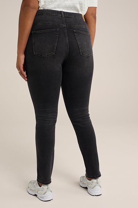 5POCKET MID WAIST BLACK 2