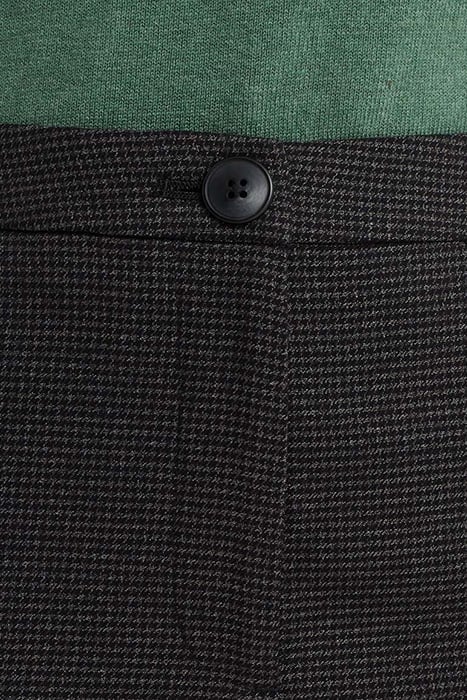 TROUSER BLACK 6