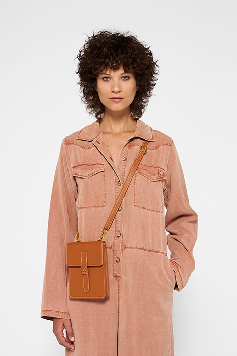 CROSS BODY POUCH SADDLE BROWN 2