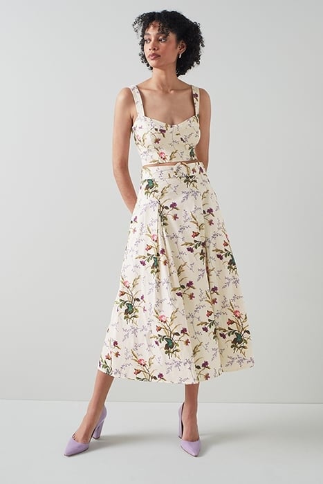 SK ELOISE - MEADOW SCENE MULTI 2