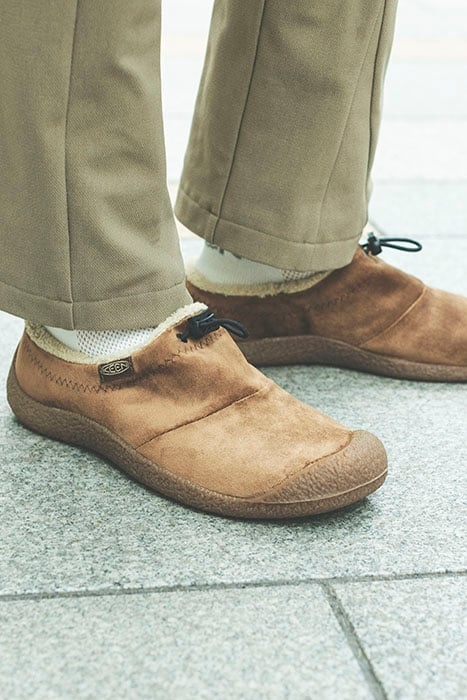 HOWSER III SLIDE DARK EARTH VELOUR 2