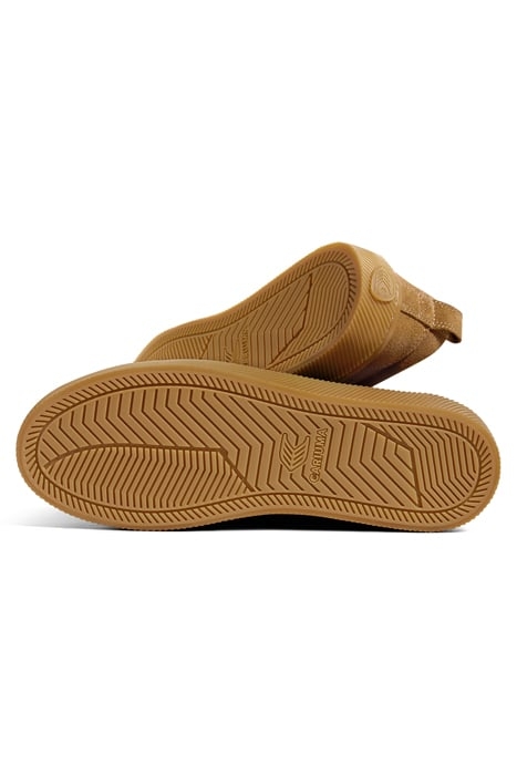 OCA LOW ALL CAMEL SUEDE SNEAKER 4