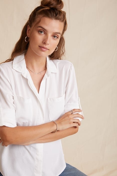 SPLIT BACK BUTTON DOWN WHITE 5