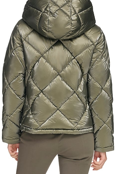 ZPFRT DIAMOND QUILT LT OLIVE 2