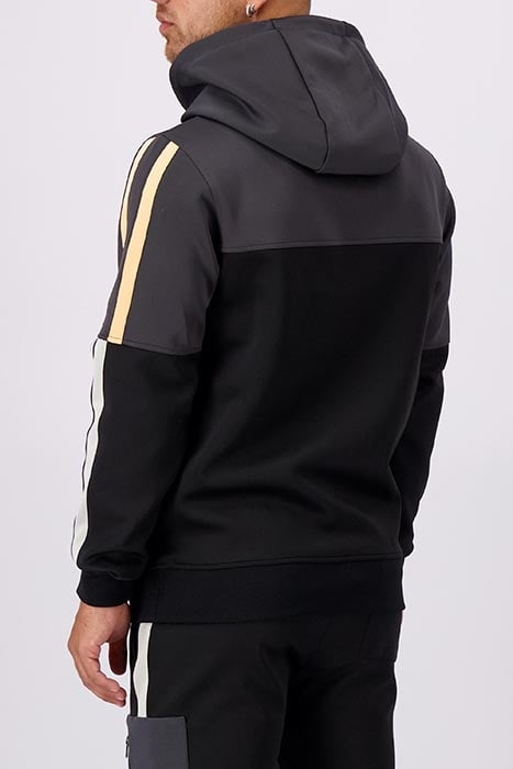 TORQUE TRACKTOP BLACK 5