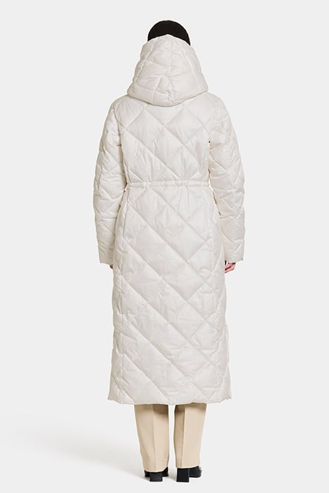 SAGA WNS COAT L WHITE FOAM 3