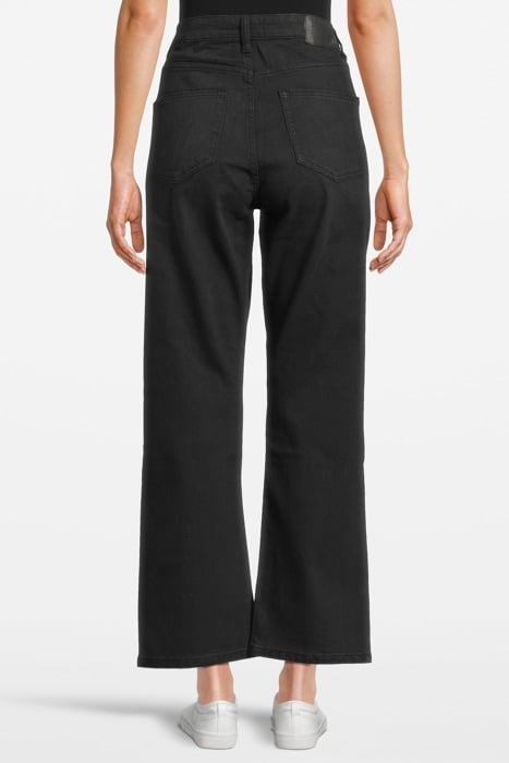 BOOT CUT JEAN BLACK 2