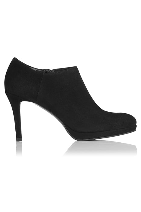 OLWEN ALMOND TOE PLATFORM BLACK 1