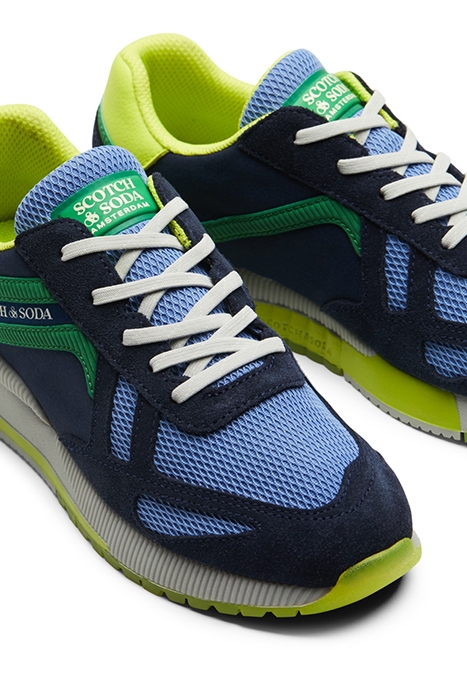 BOYS VIVEXIO SNEAKER BLUE MULTI 6