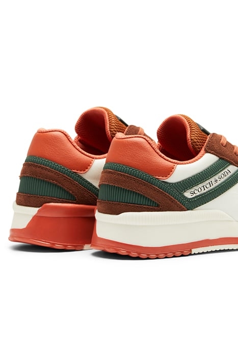 BOYS VIVEXIO SNEAKER BROWN MULTI 7