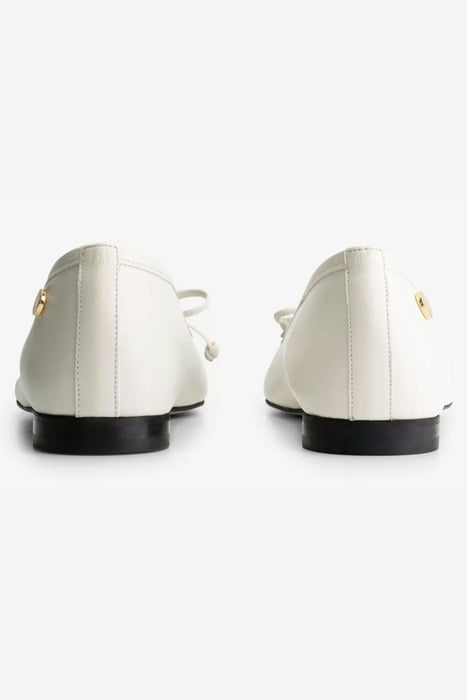 DANI BALERINAS WHITE 3