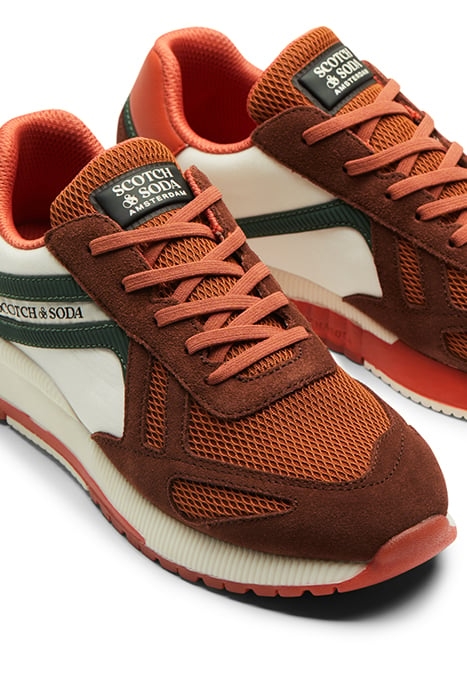 BOYS VIVEXIO SNEAKER BROWN MULTI 7