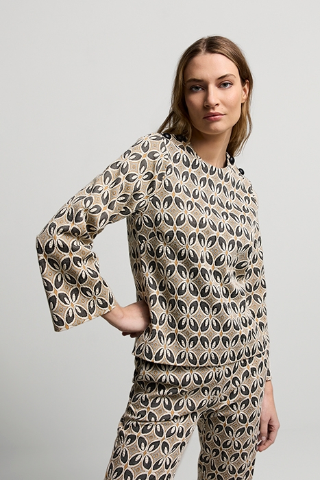 TOP LONG SLEEVE ORNAMENTAL JACQUARD SOFT CAMEL 1