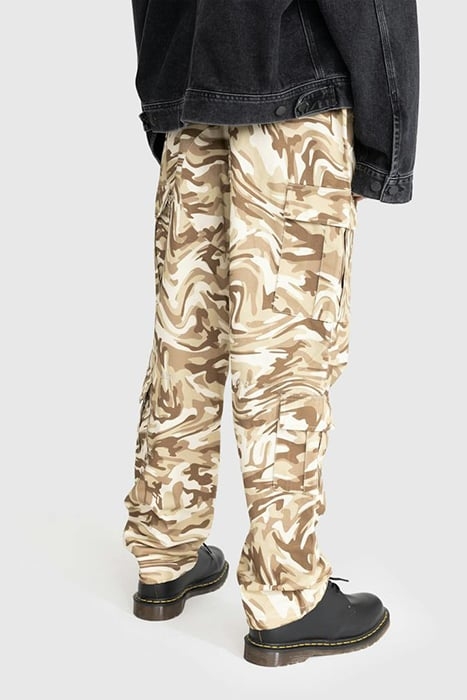 ABC. – WARPED CAMO CARGO PANT 2