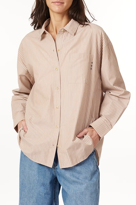 BOYFRIEND SHIRT W/ BUTTON DTL BROWN / WHITE 1