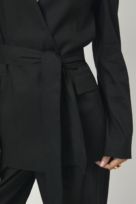 SERA BELTED LINEN BLAZER RAVEN 5