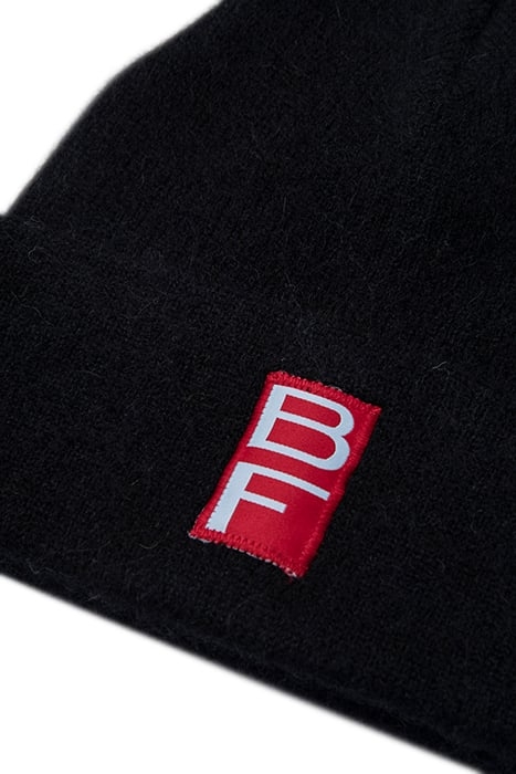 SOLID HAT PEANUT ALPACA BLACK 2