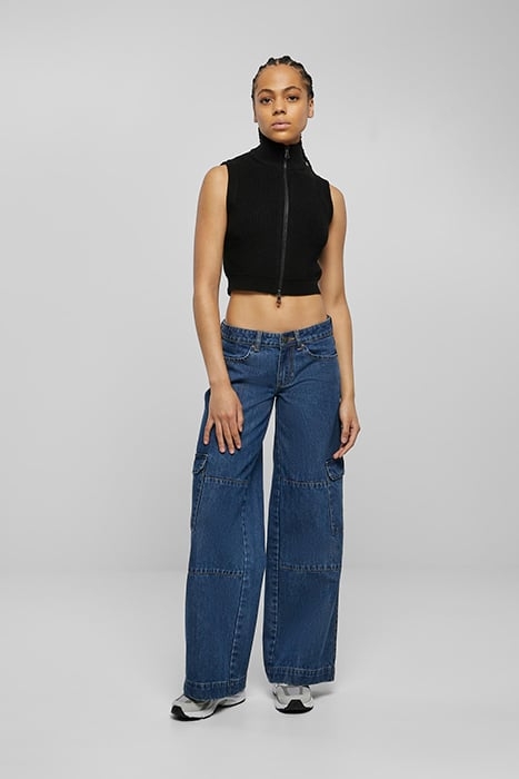 LADIES SHORT KNIT VEST BLACK 3