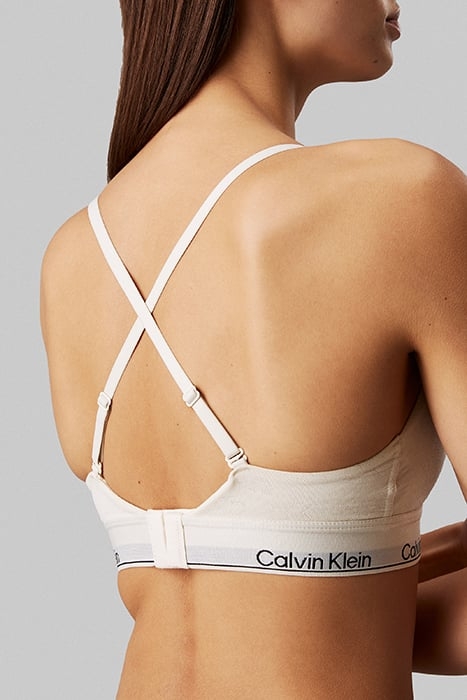 LIGHTLY LINED TRIANGLE HEART MONOGRAM BONE WHITE 4