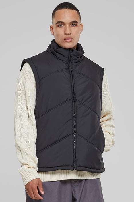 ARROW PUFFER VEST BLACK 1