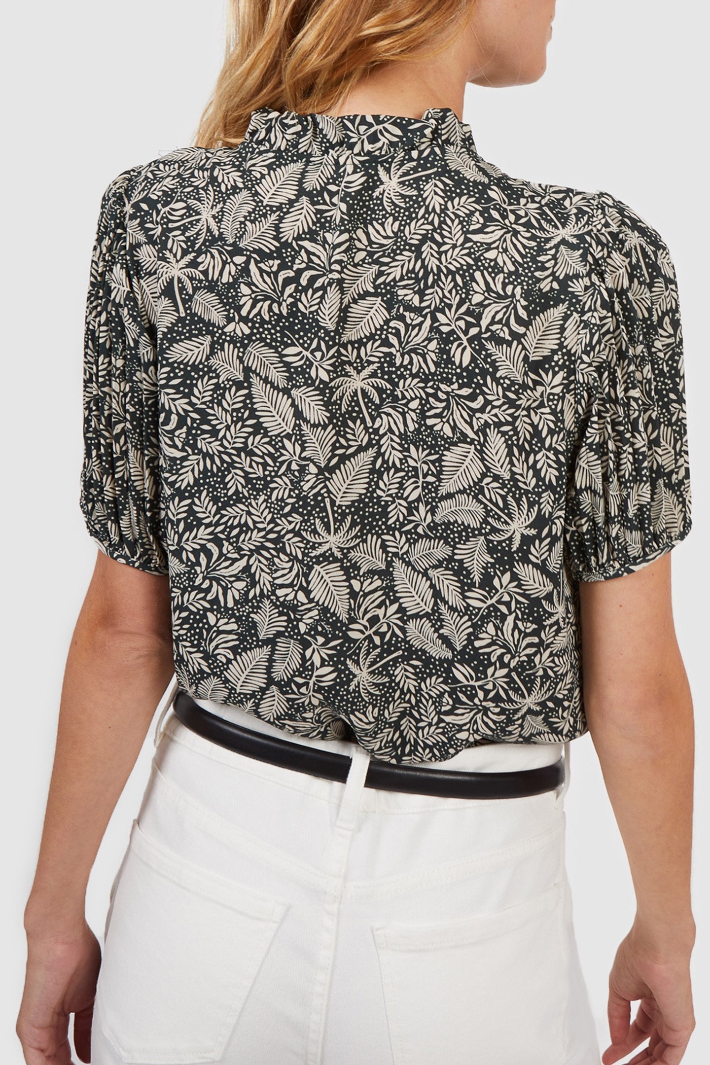 GREEN PLEATED SLEEVE TOP WITH BOTANICAL BEACH PRINT 2