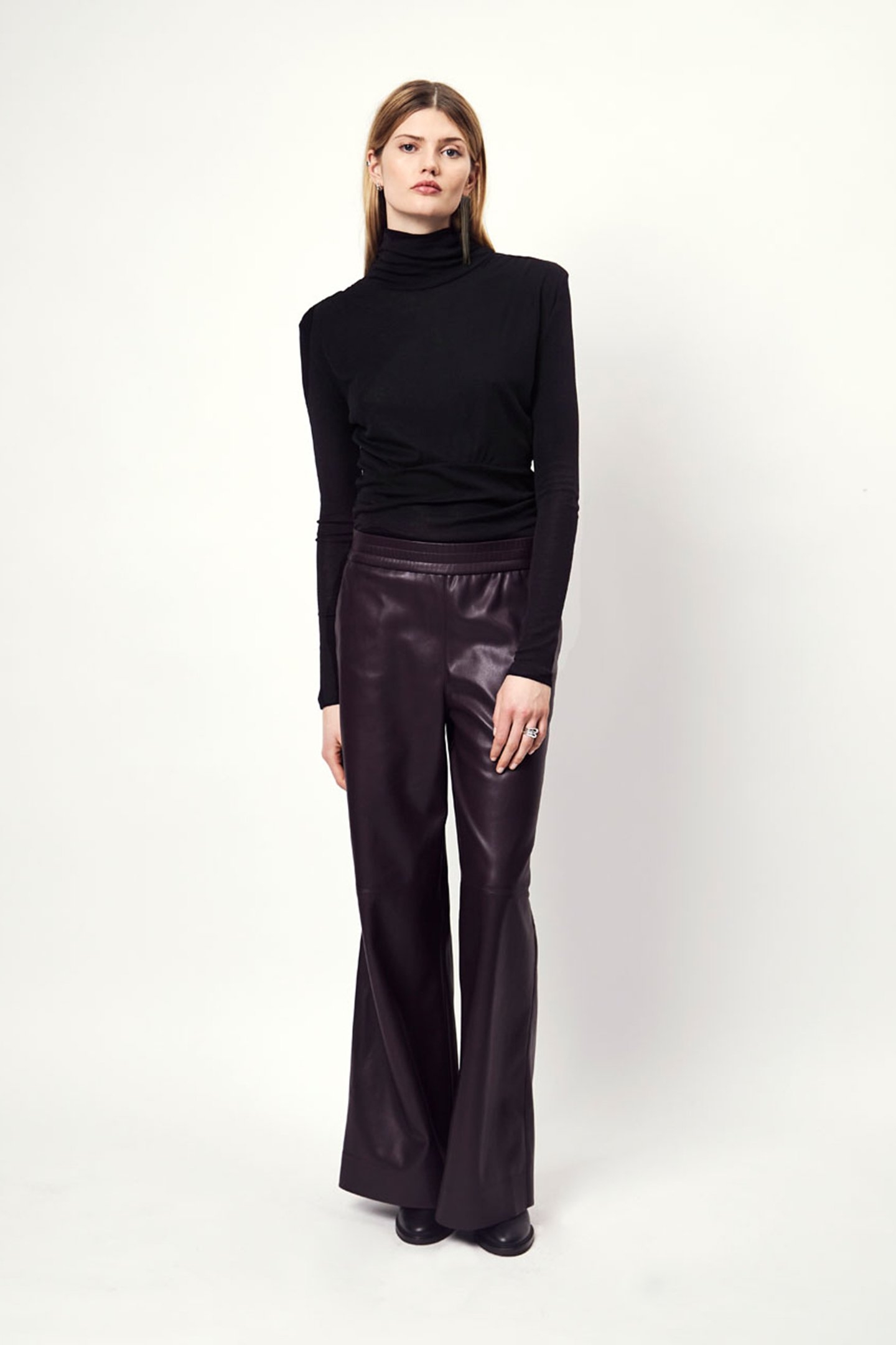 LARYN FANCY TURTLE TOP RAVEN 1