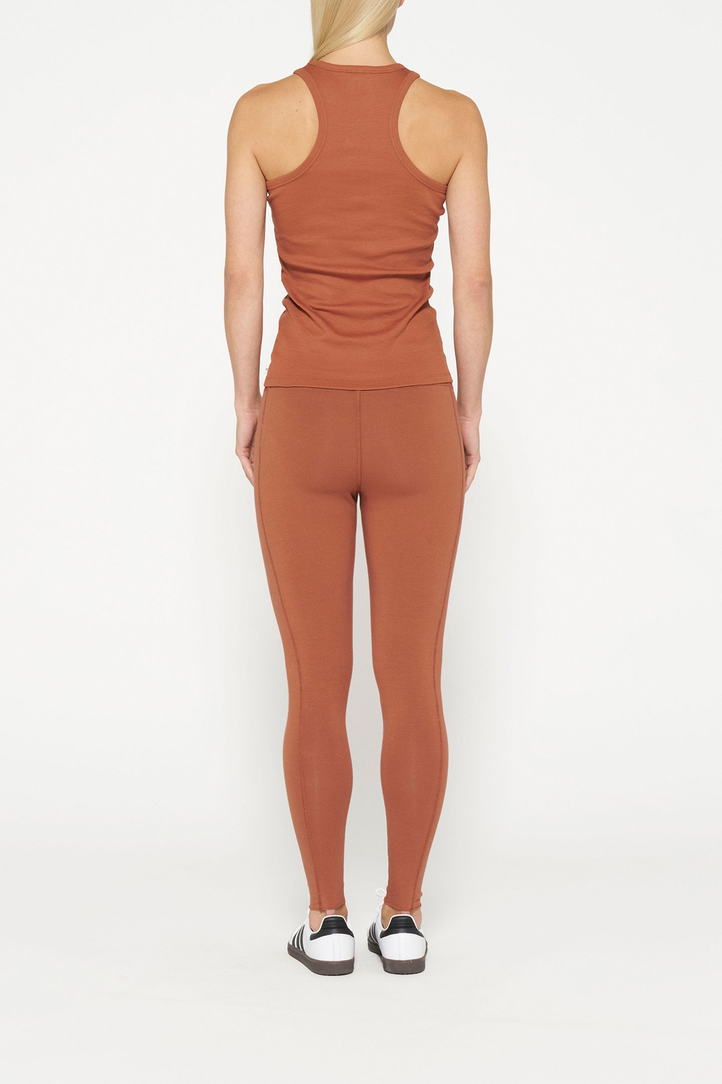 TANK TOP RIB SADDLE BROWN 2