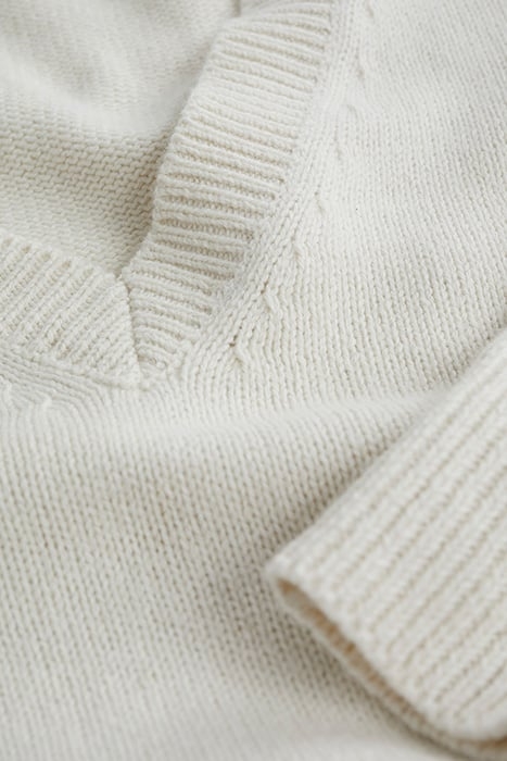 KNITTED PULLOVER WHITE 7
