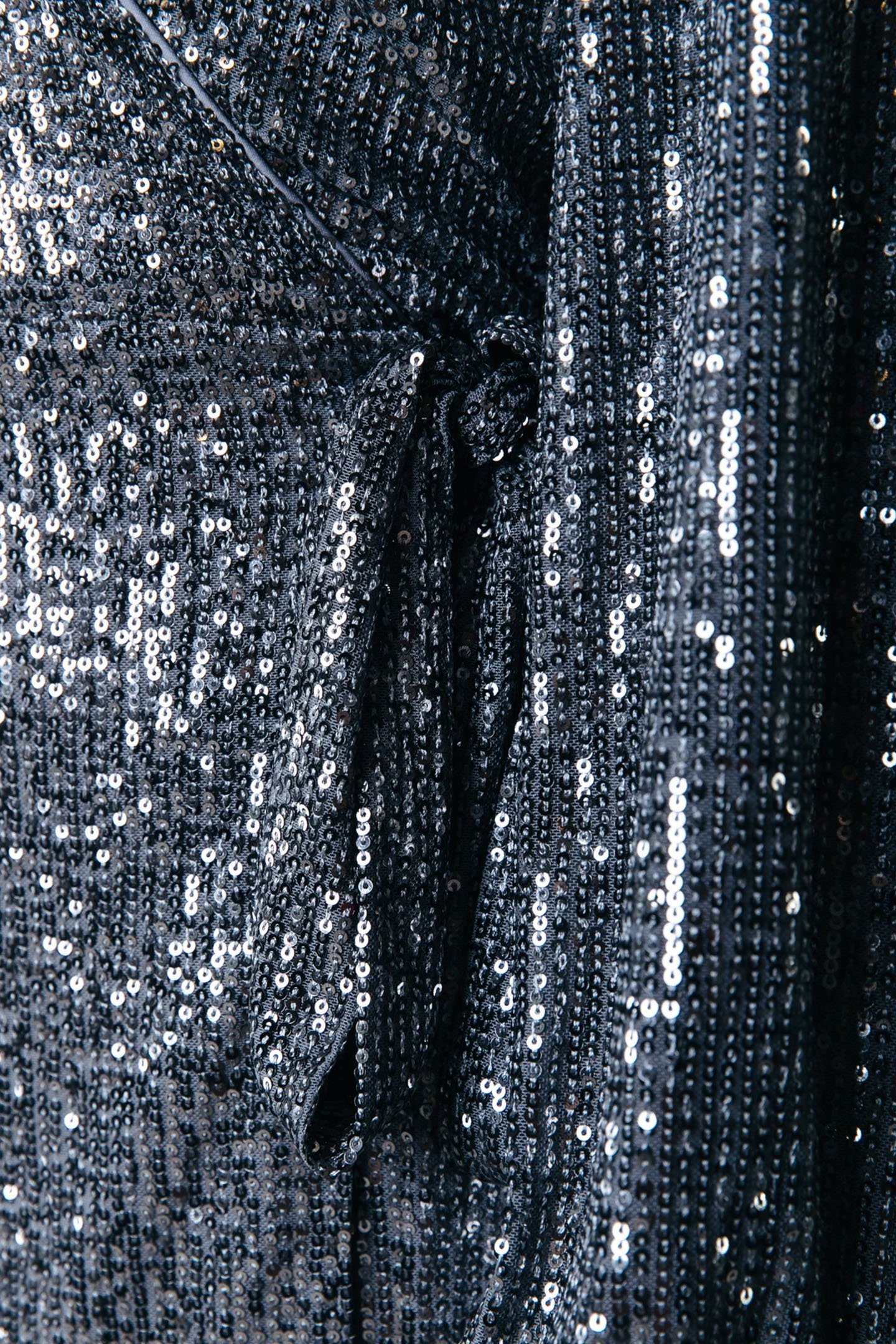 XITA SEQUINS REAL WRAP DRESS LS SILVER GREY 5