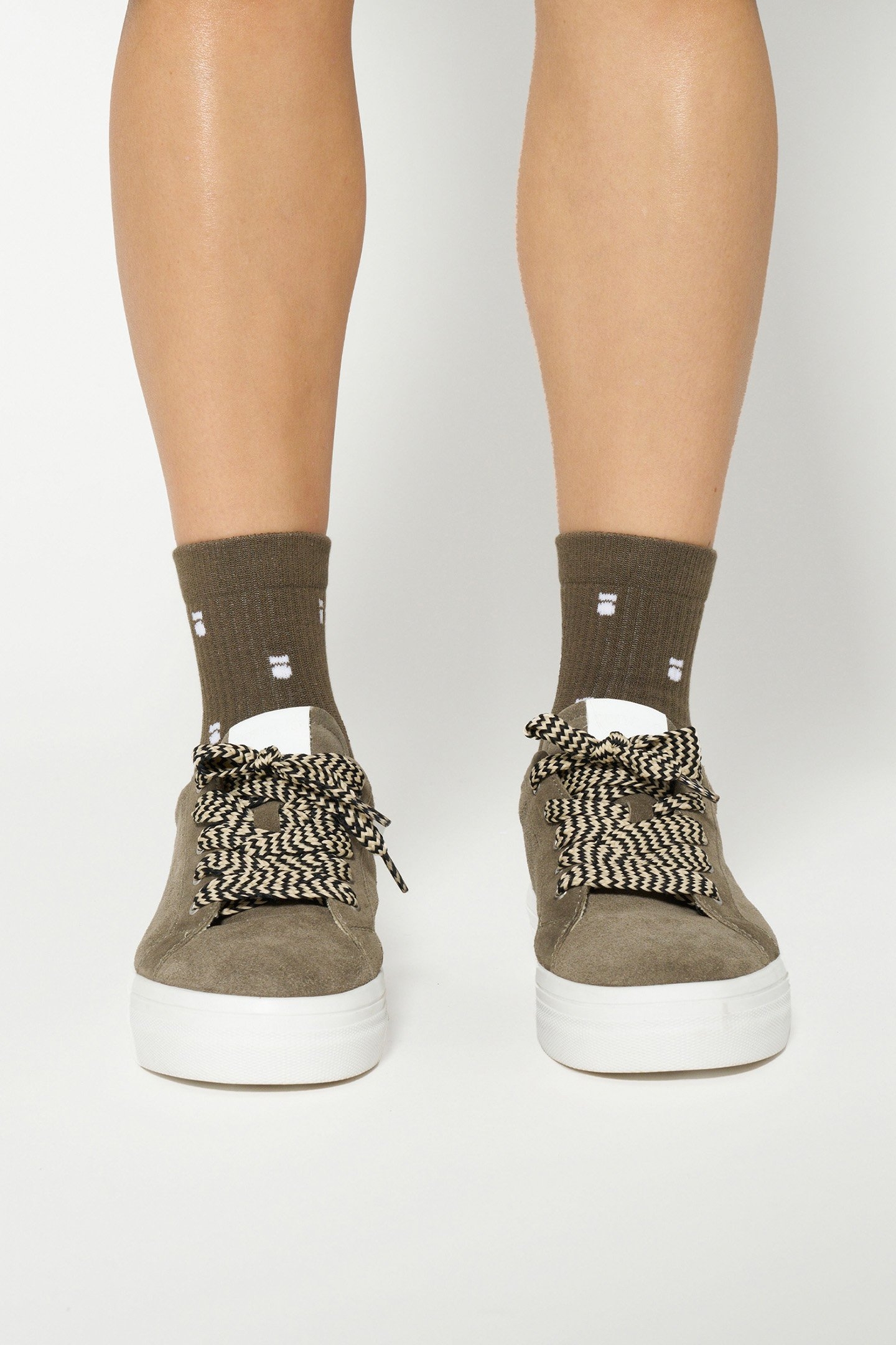 SNEAKERS DARK MOSS 4