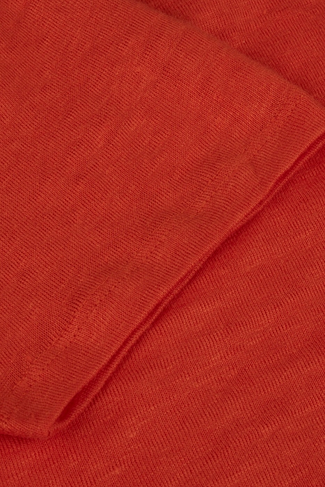 SANDRA T-SHIRT V-NECK DARK RED 4