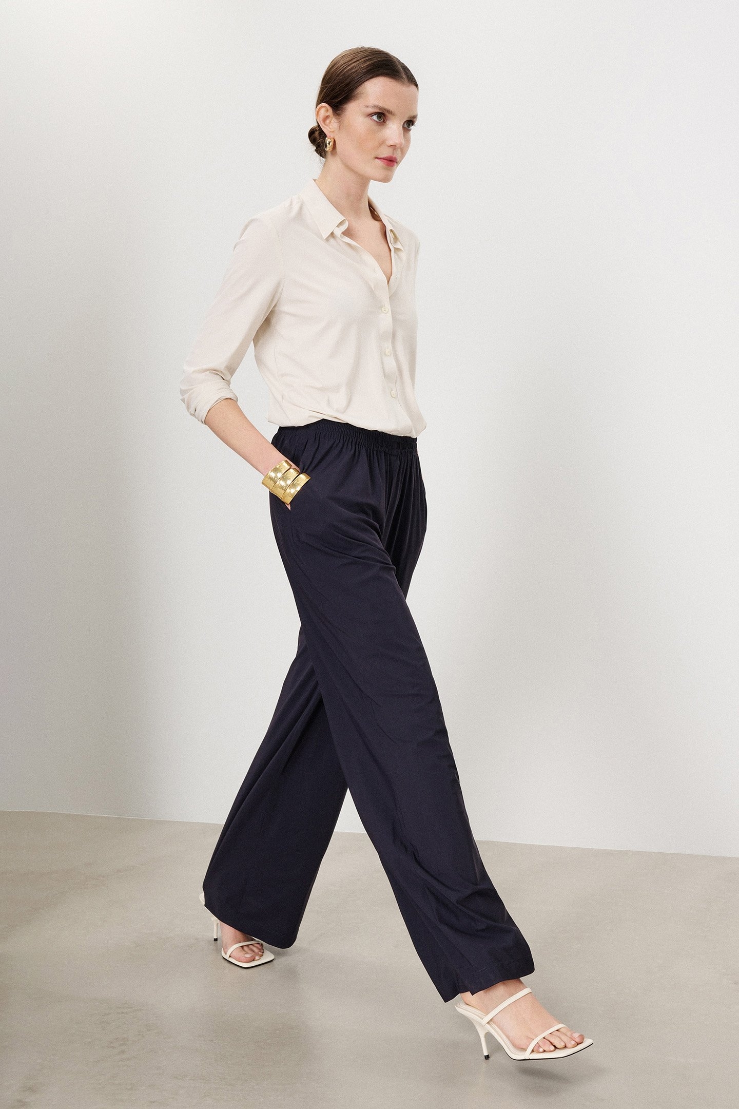 FLORA JUMPSUIT EGGSHELL 4