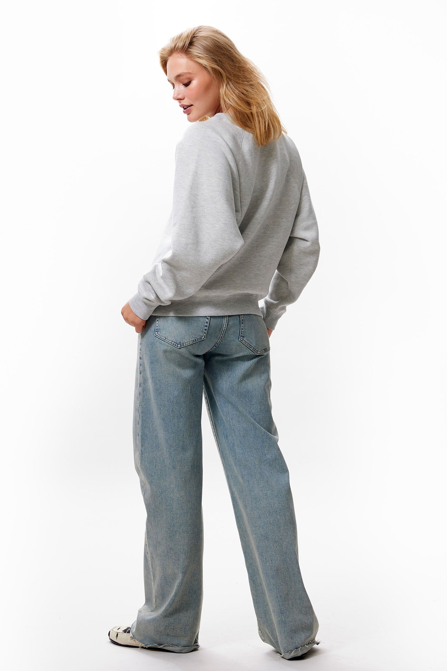 GRAPHIC SWEATER GREY MELANGE 3