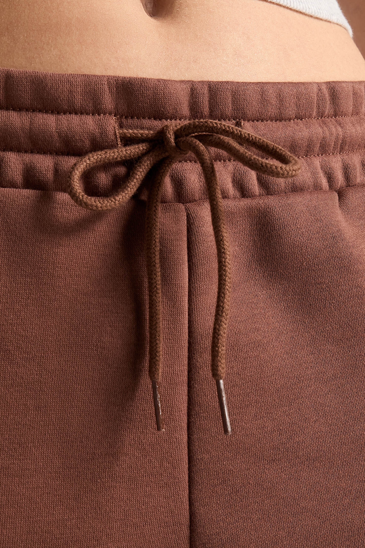 CONVERSE GO-TO STANDARD FIT CHUCK TAYLOR PATCH PANTS BEAR NA 4